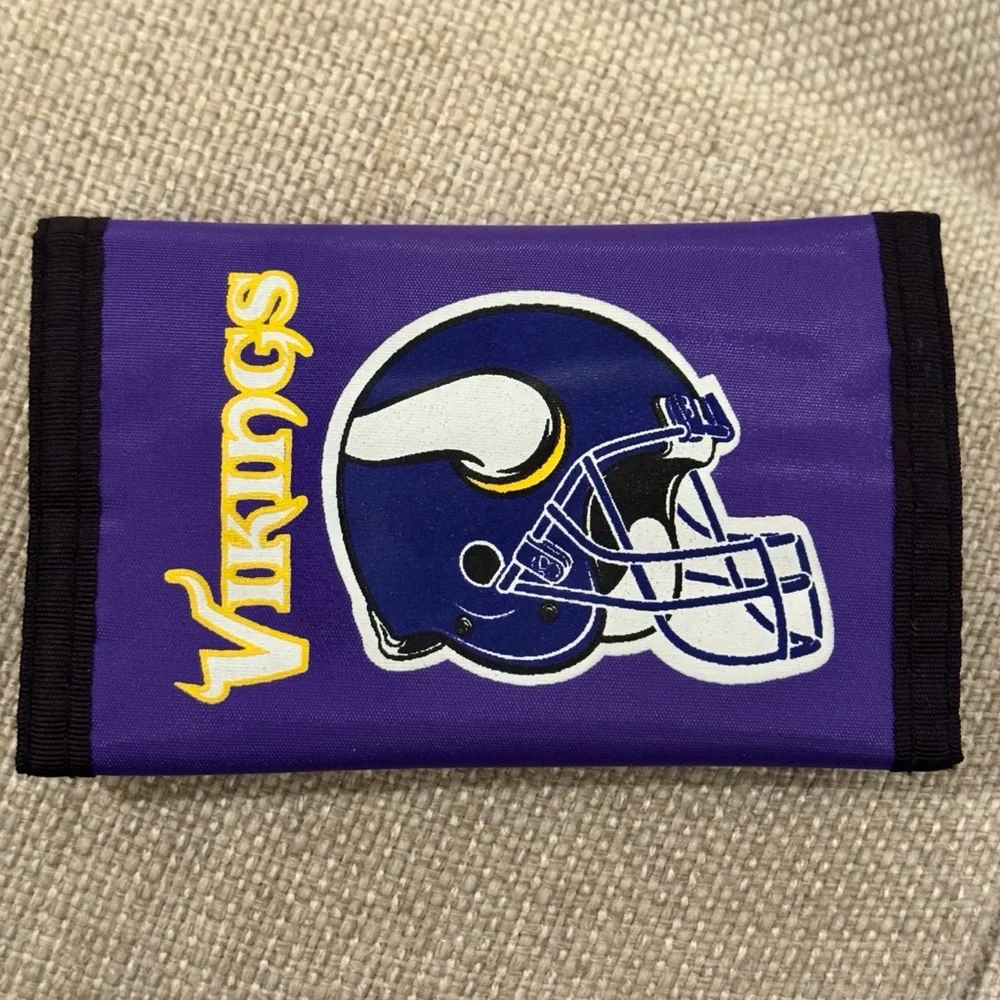 NFL Minnesota Vikings Y2K Retro Trifold Velcro Wallet
